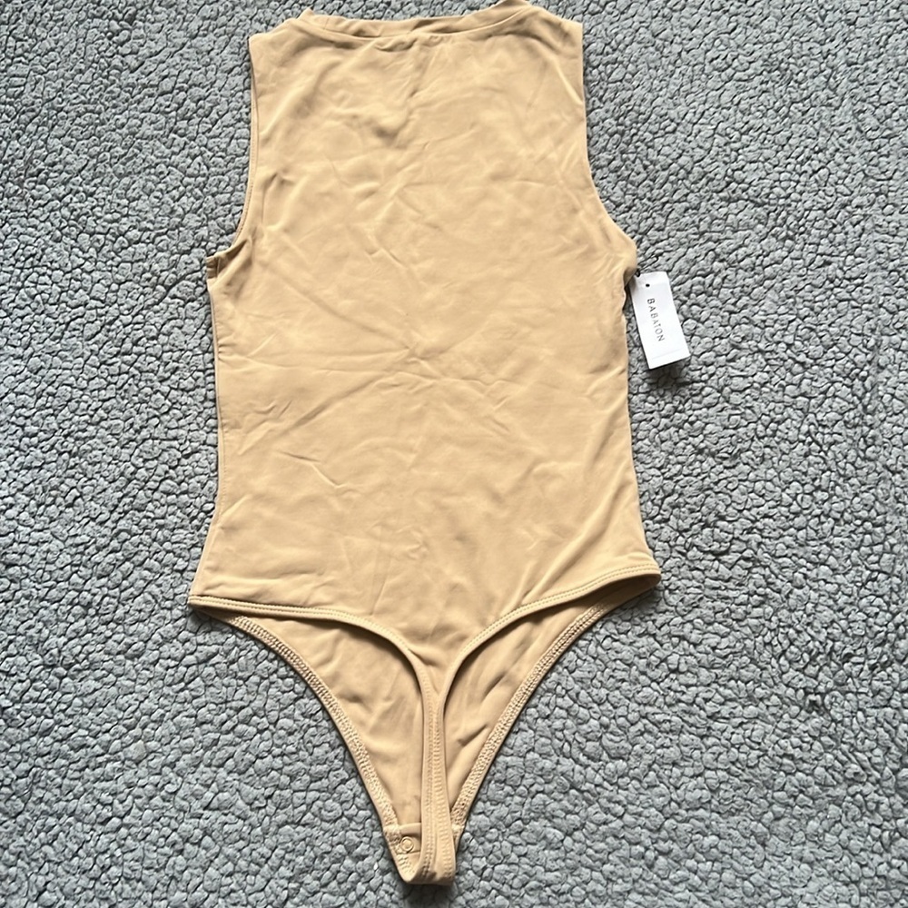 NWT Babaton Body Contour Bodysuit - Picture 5 of 6